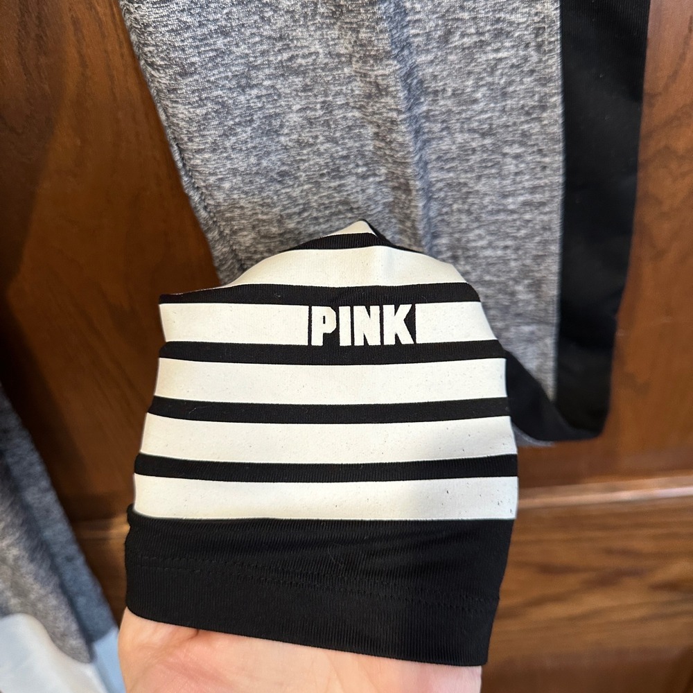 PINK Victoria's Secret Ultimate Yoga Leggings Gray Black White Stripe Ankle - Picture 2 of 4